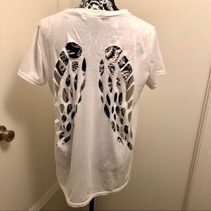 Angel wing cut out tee